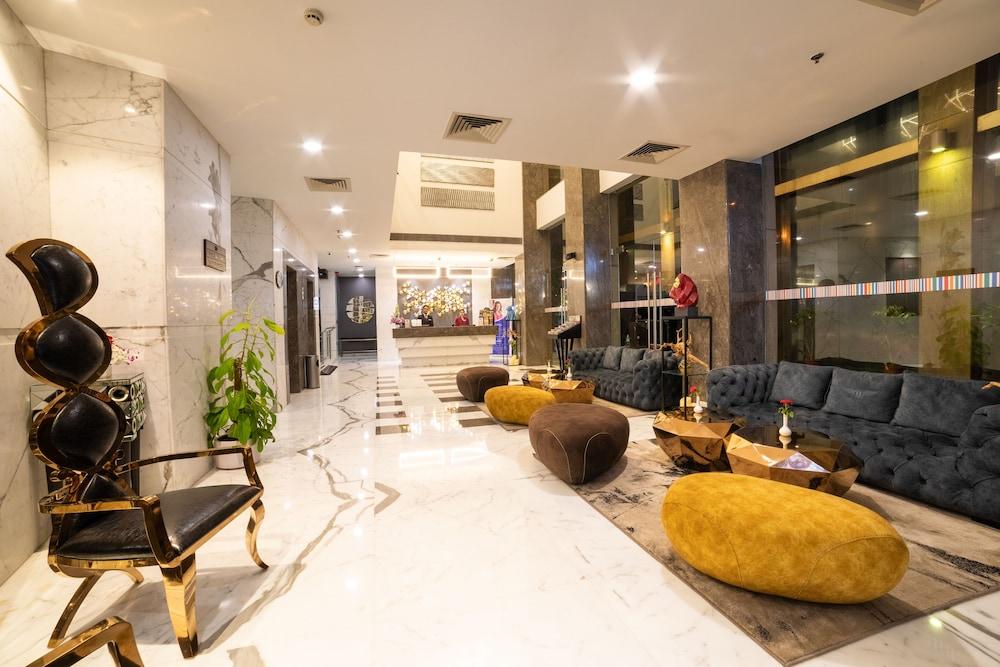 Lemon Tree Premier, Malad, Mumbai Hotel Ngoại thất bức ảnh