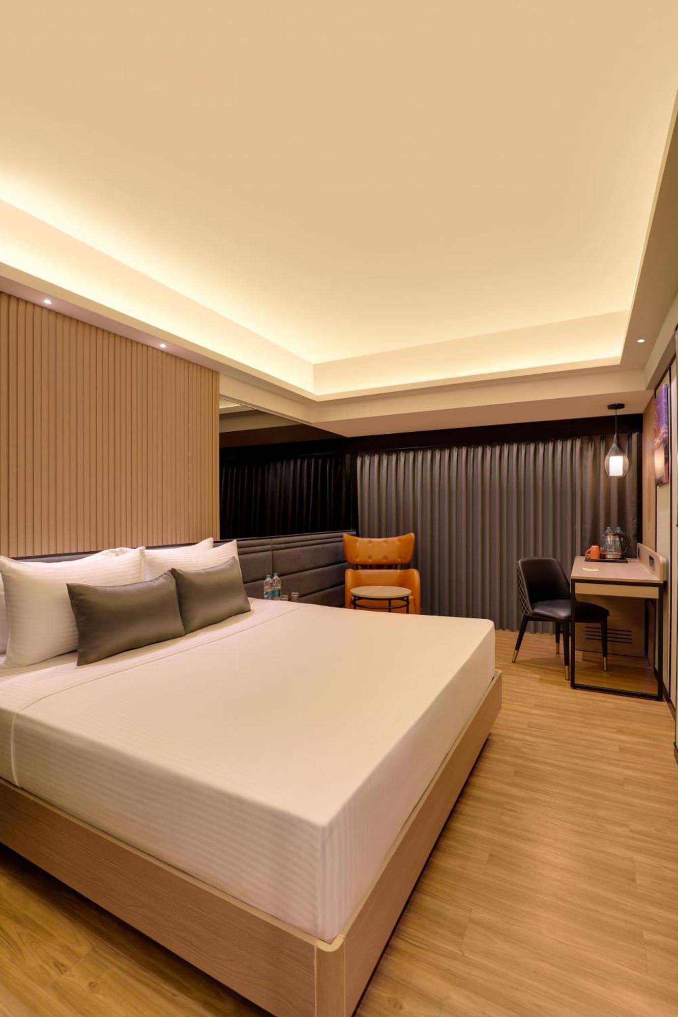 Lemon Tree Premier, Malad, Mumbai Hotel Ngoại thất bức ảnh